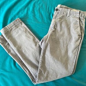 GAP GF CHINOS